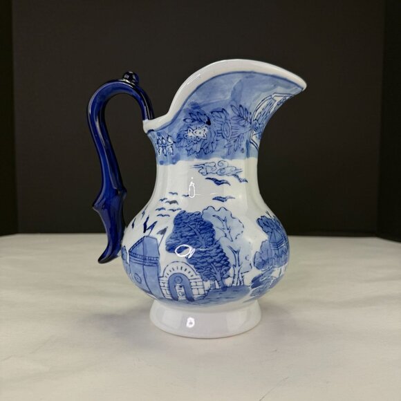 Vintage Blue White Asian Design Porcelain Pitcher Vase - Picture 3 of 9